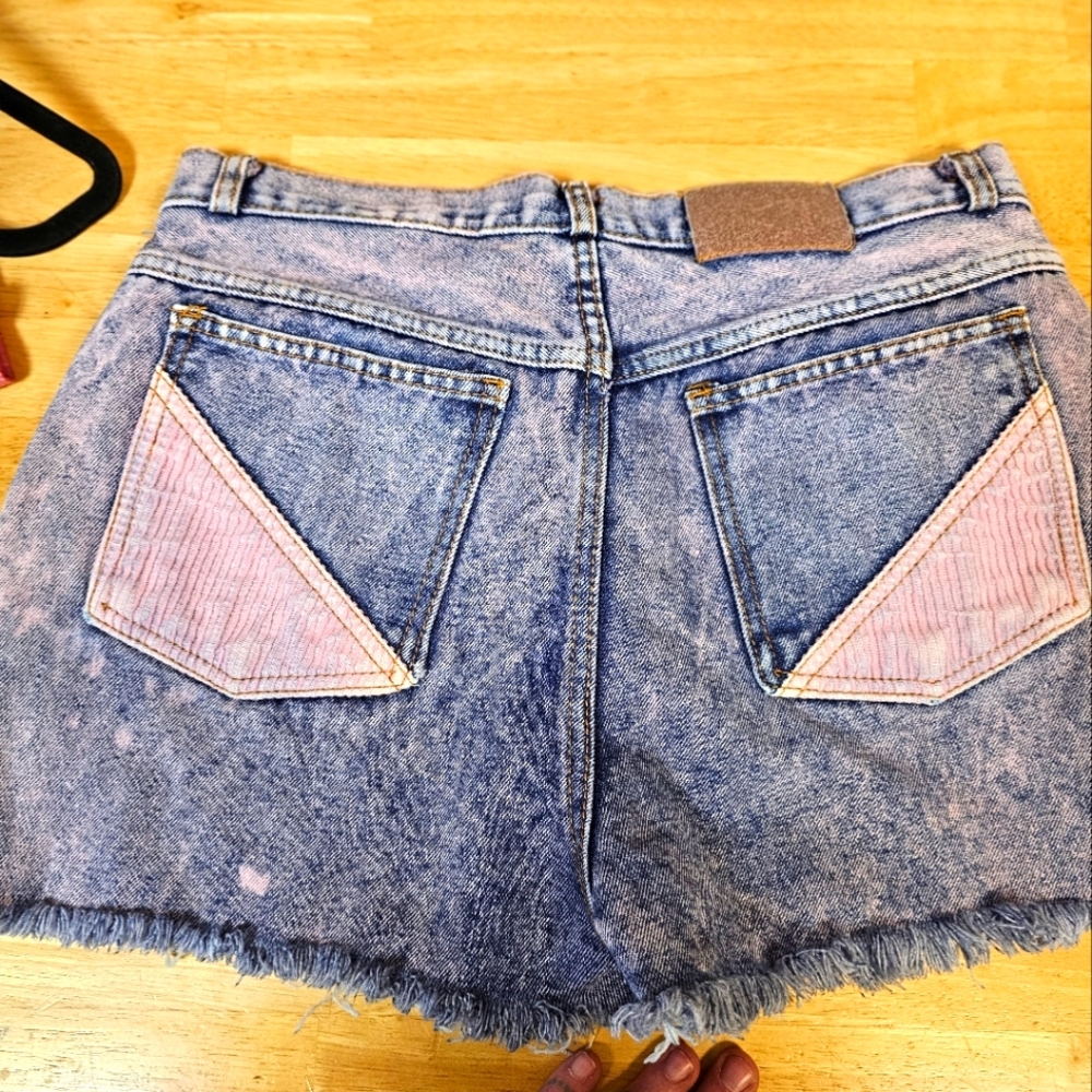 Prima Classe denim shorts with pink corduroy